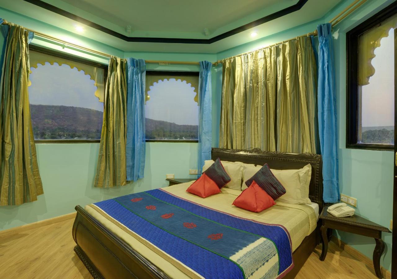 Juesta Lake Nahargarh Palace, Chittorgarh Pārsoli Extérieur photo