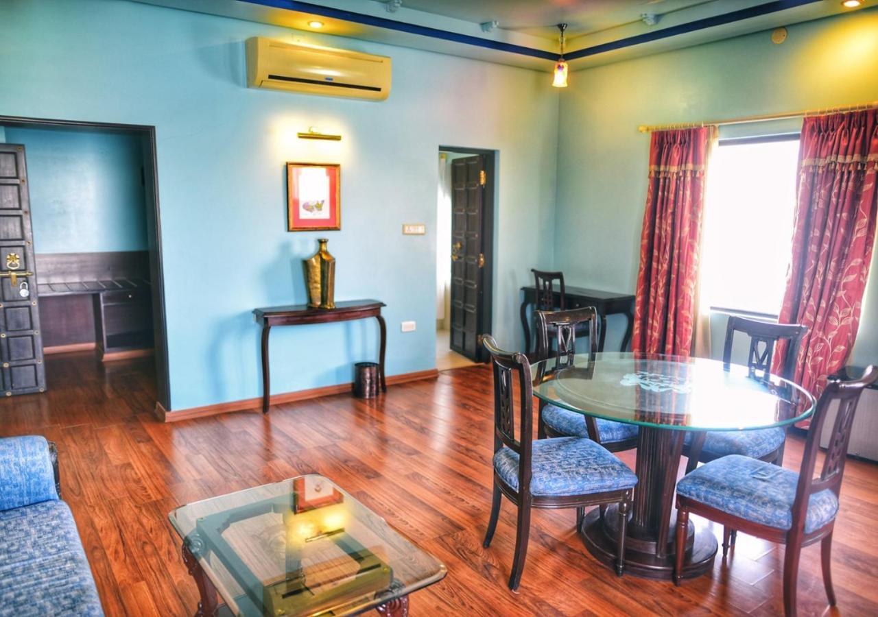 Juesta Lake Nahargarh Palace, Chittorgarh Pārsoli Extérieur photo