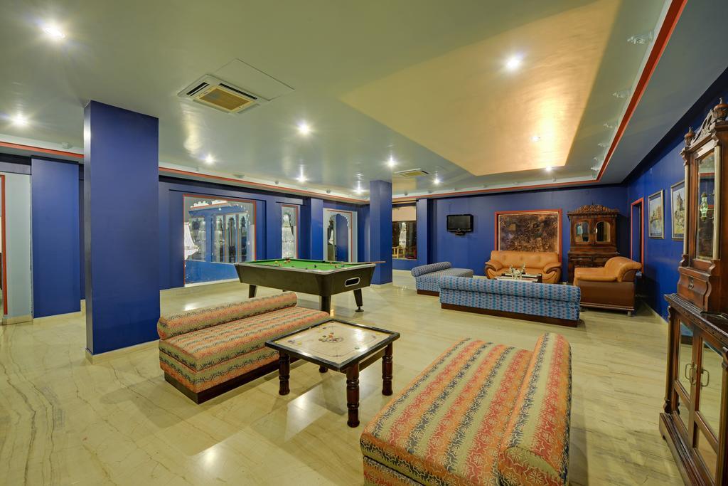 Juesta Lake Nahargarh Palace, Chittorgarh Pārsoli Extérieur photo